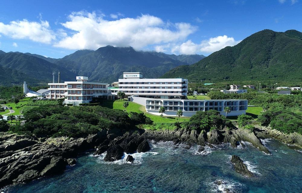 The Hotel Yakushima Ocean & Forest Экстерьер фото